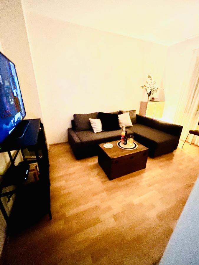 Schone 2Raumwohnung In Perfekter Lage 뮌헨글라드바흐 외부 사진